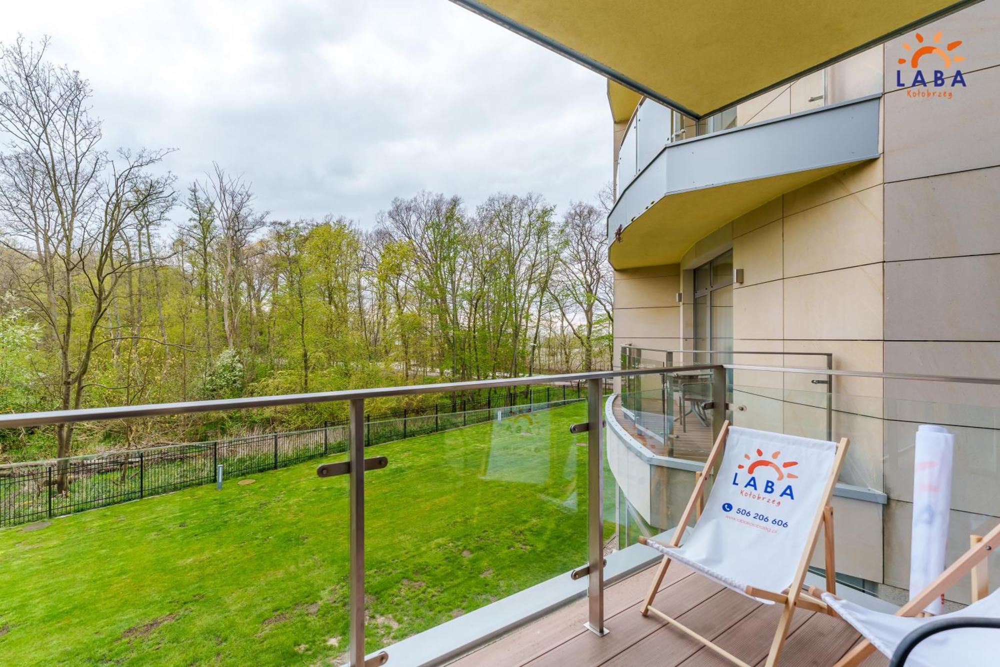 Laba Kolobrzeg Apartamenty Diune Z Parkingiem Exterior photo
