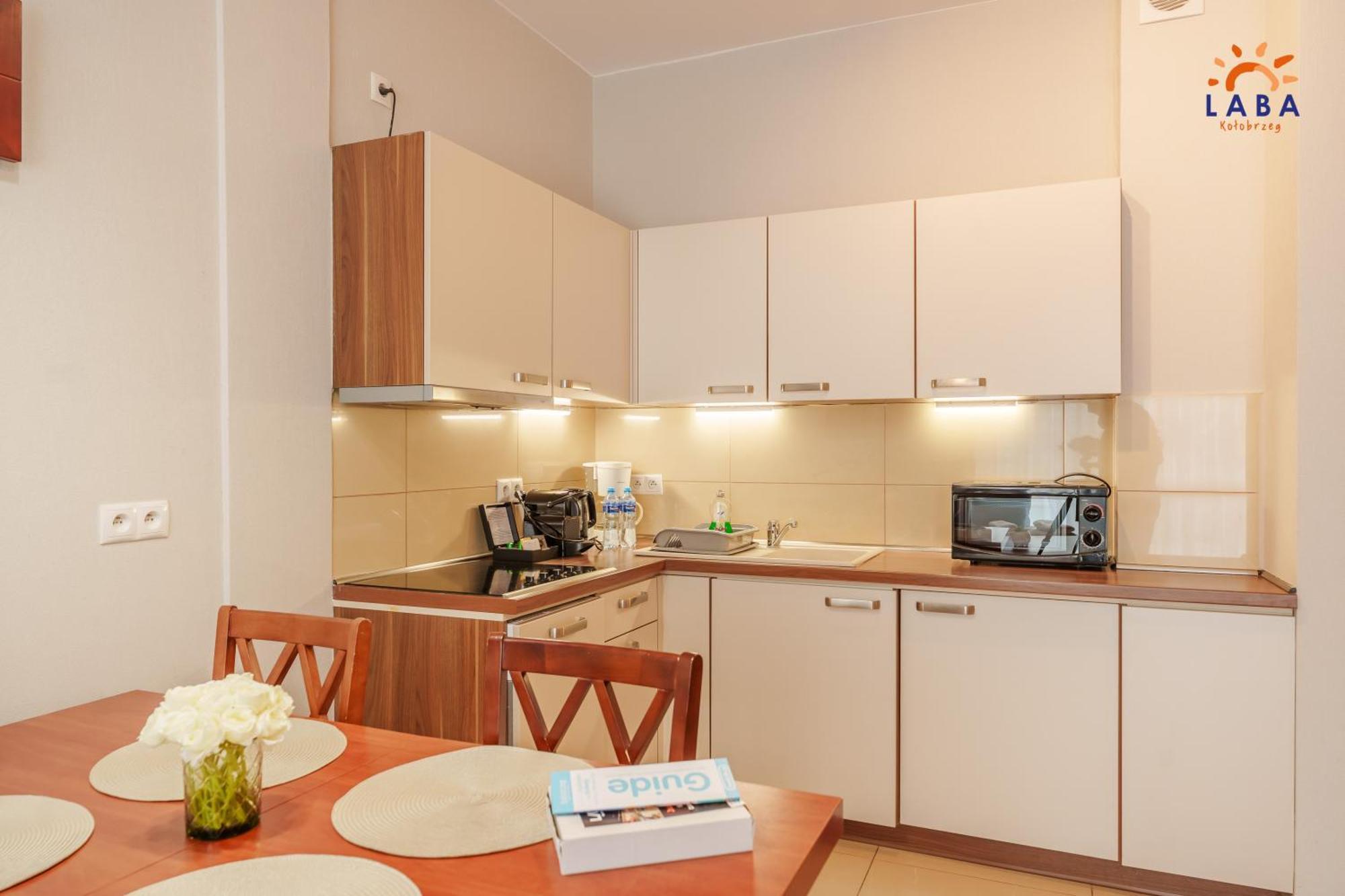 Laba Kolobrzeg Apartamenty Diune Z Parkingiem Exterior photo