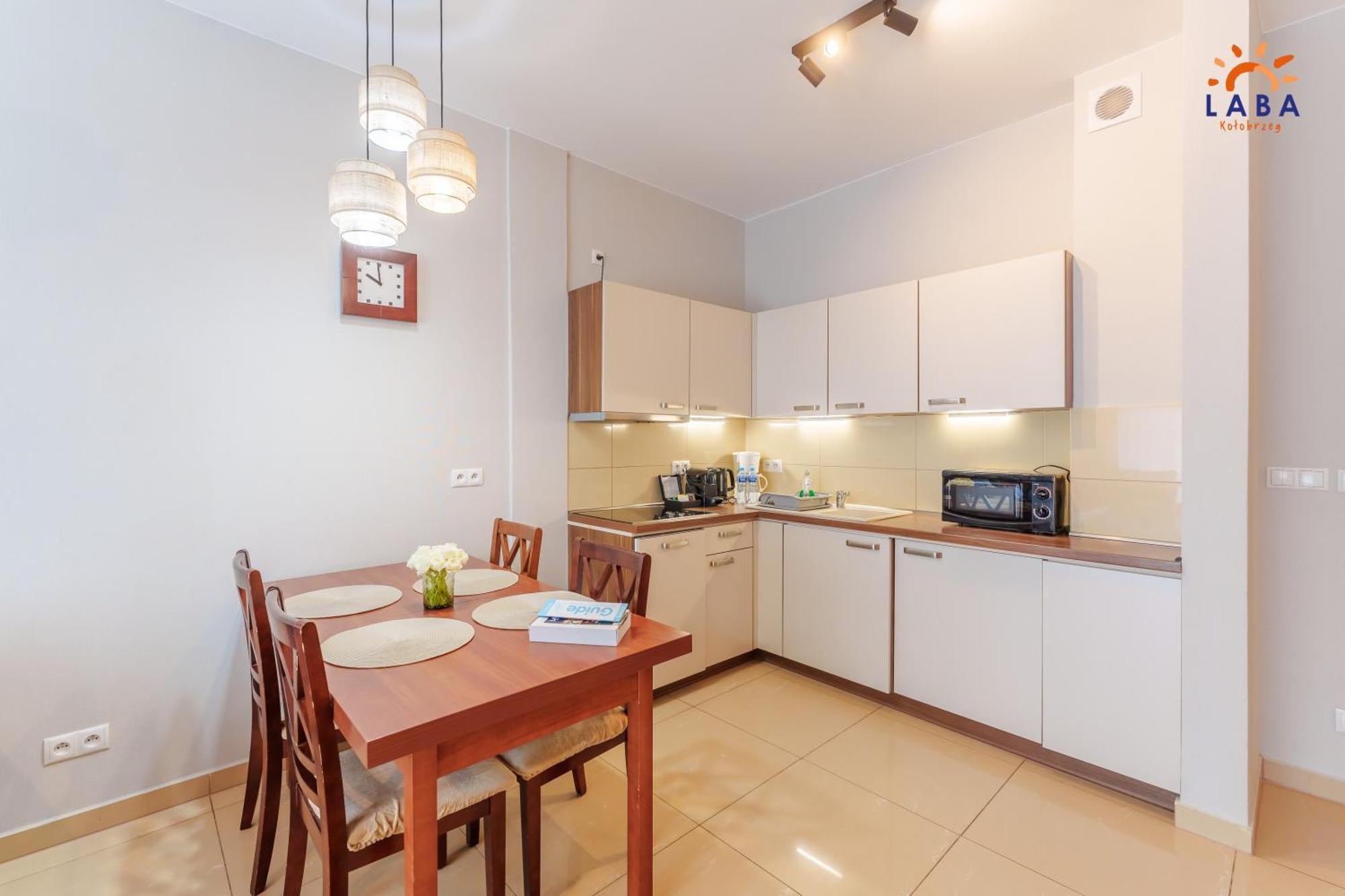 Laba Kolobrzeg Apartamenty Diune Z Parkingiem Exterior photo